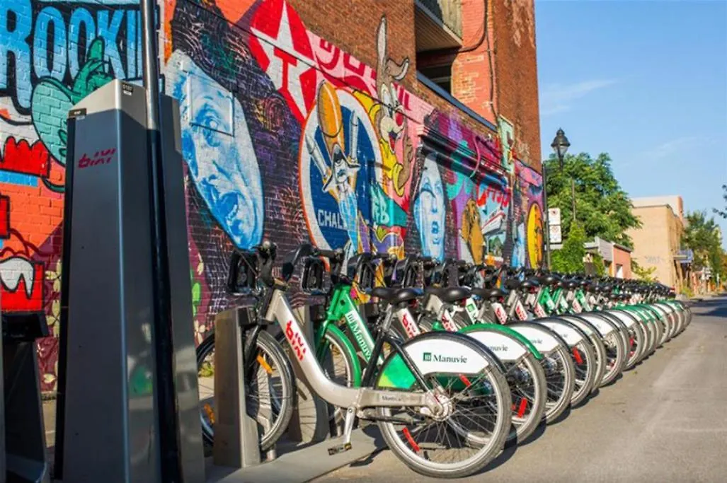 Plateau Escape & Nightlife Adventures! Downtown Super Value! Full 1Br Apartments Montreal Canada